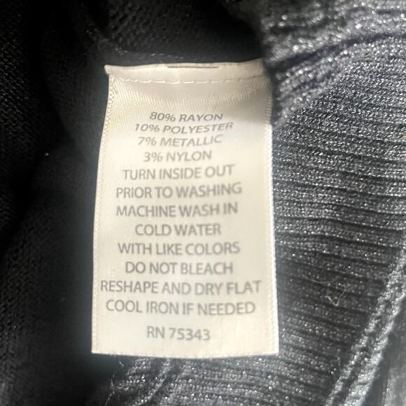 Fenn Wright Mason Black w/Sliver Threads Cardigan Sweater Sz 3X - Picture 5 of 5